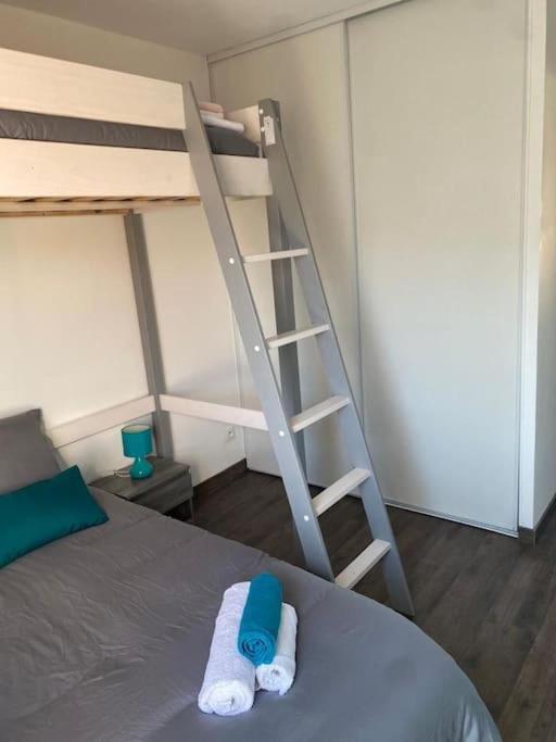 La Petite Escapade Apartment *